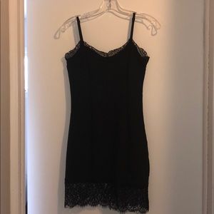 Black lace detail Windsor dress